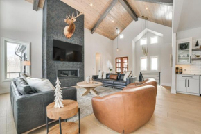 Boyne Mtn Retreat with Hot Tub and Shuttle to Resort!